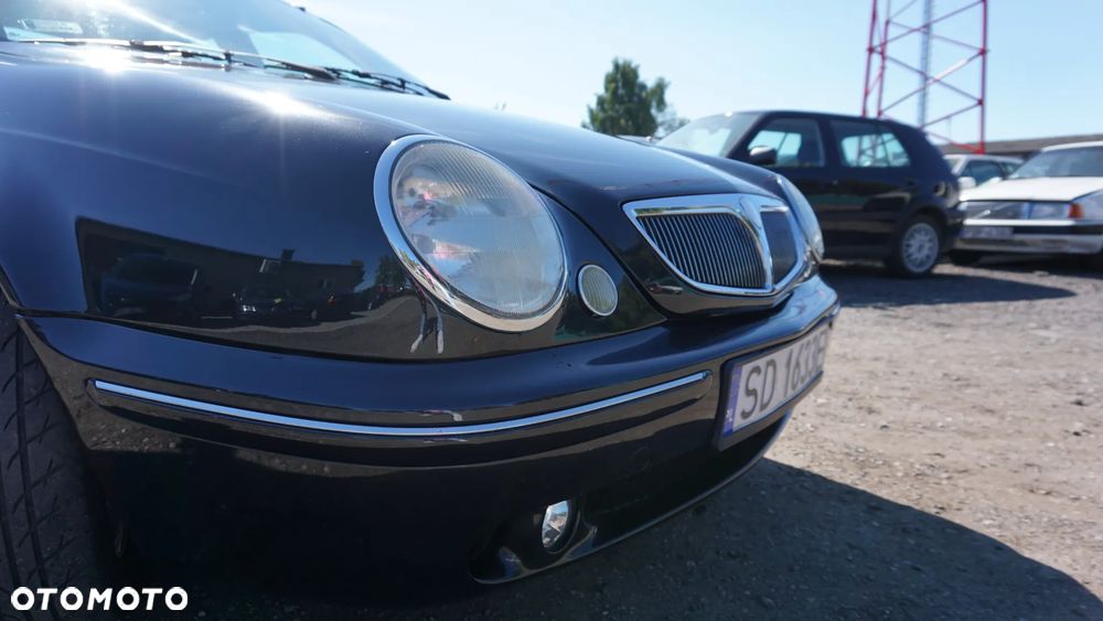 Lancia Lybra 2.0 LX - 3