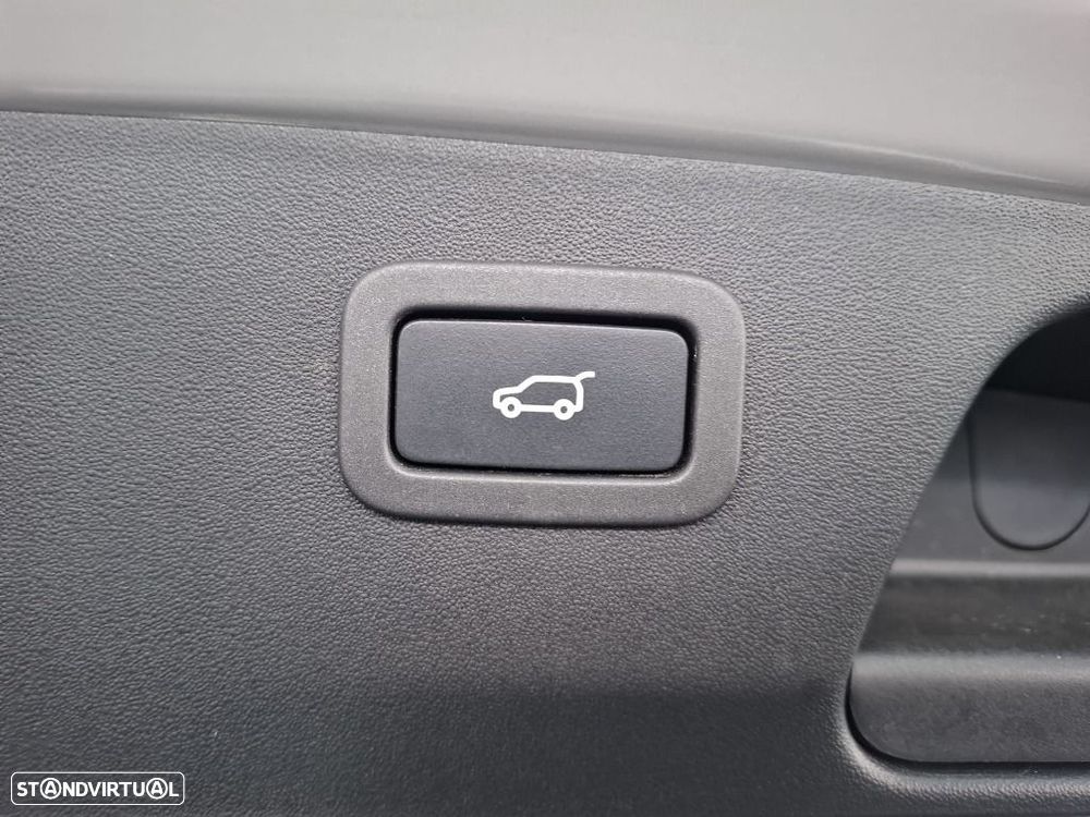 Jaguar E-Pace 2.0 P300 Sport AWD Aut. - 25