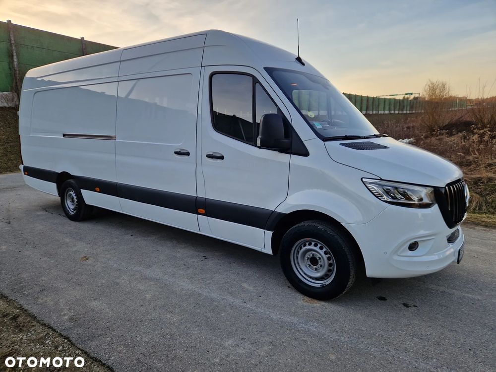 Mercedes-Benz SPRINTER - 7