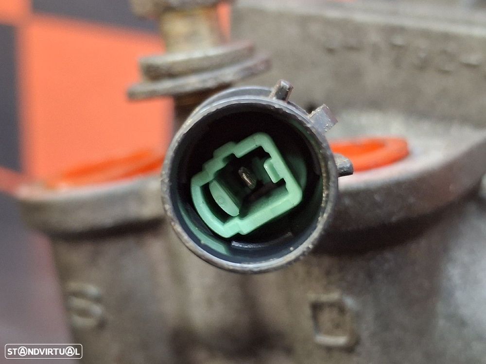 Compressor Do Ar Condicionado Mitsubishi Canter Camião De Plataforma/C - 5