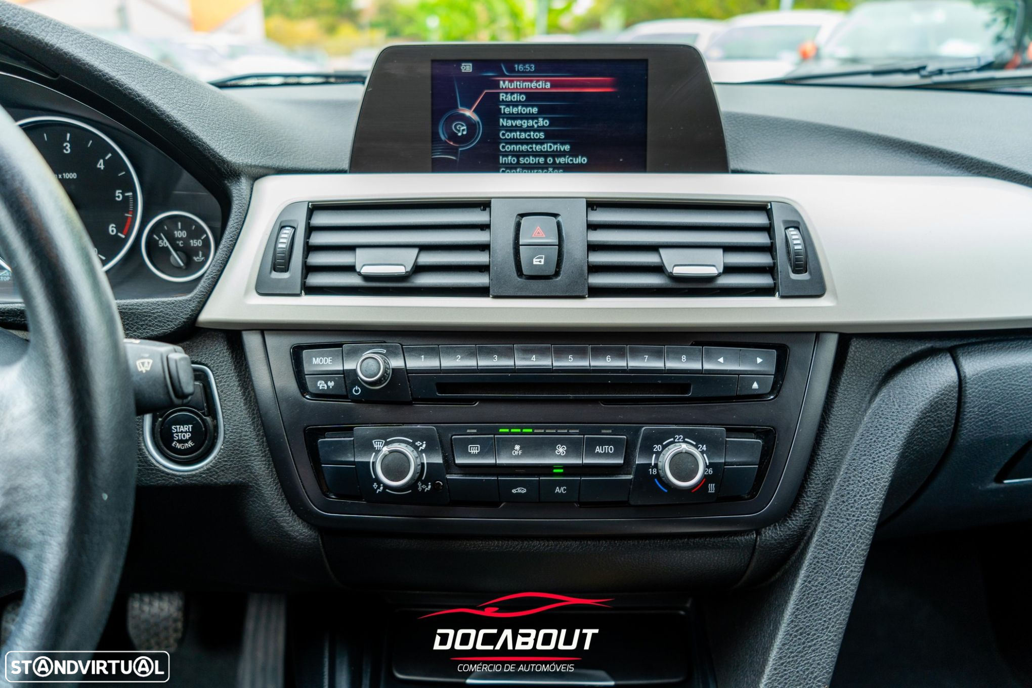 BMW 318 d Touring - 9