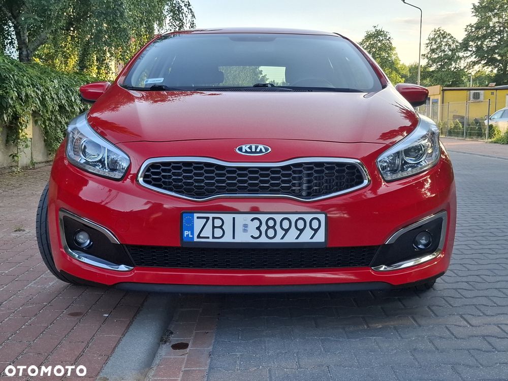 Kia Ceed 1.6 CRDi L - 12