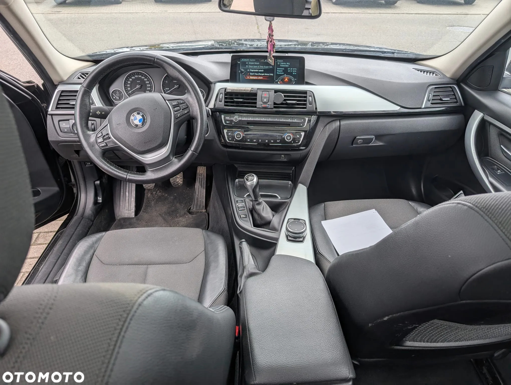BMW Seria 3 320d xDrive - 7
