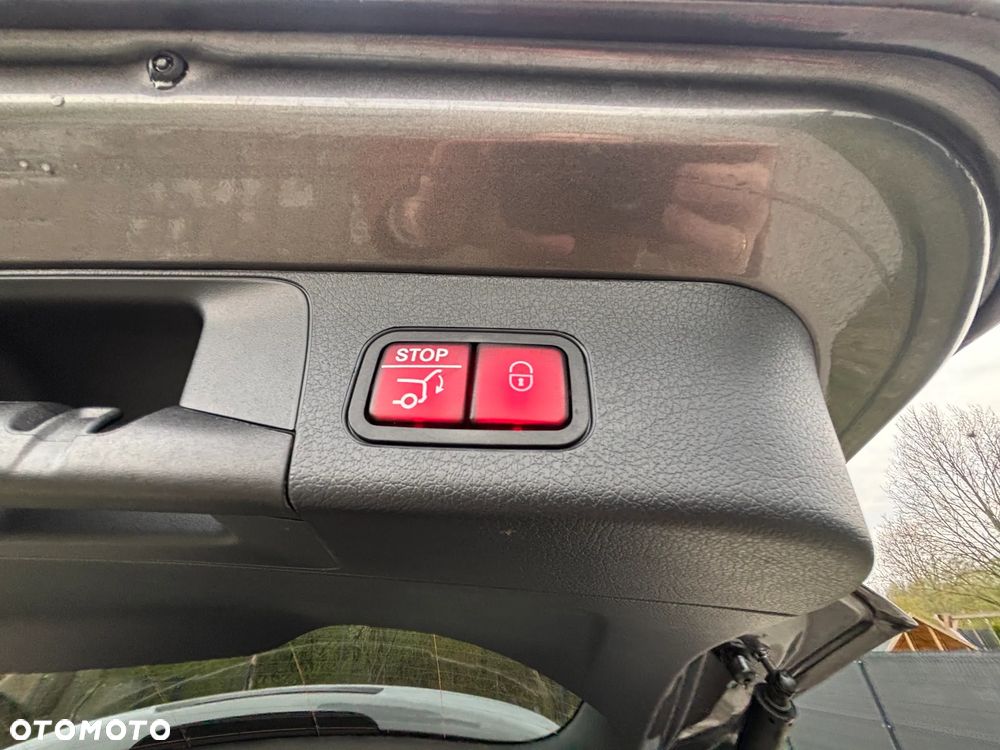 Mercedes-Benz GLB 220 mHEV 4-Matic Progressive 8G-DCT - 38