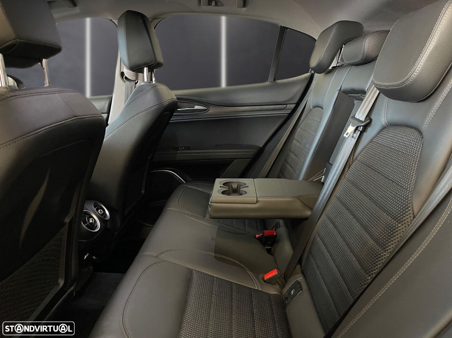 Alfa Romeo Stelvio 2.2 D Super AT8 - 35