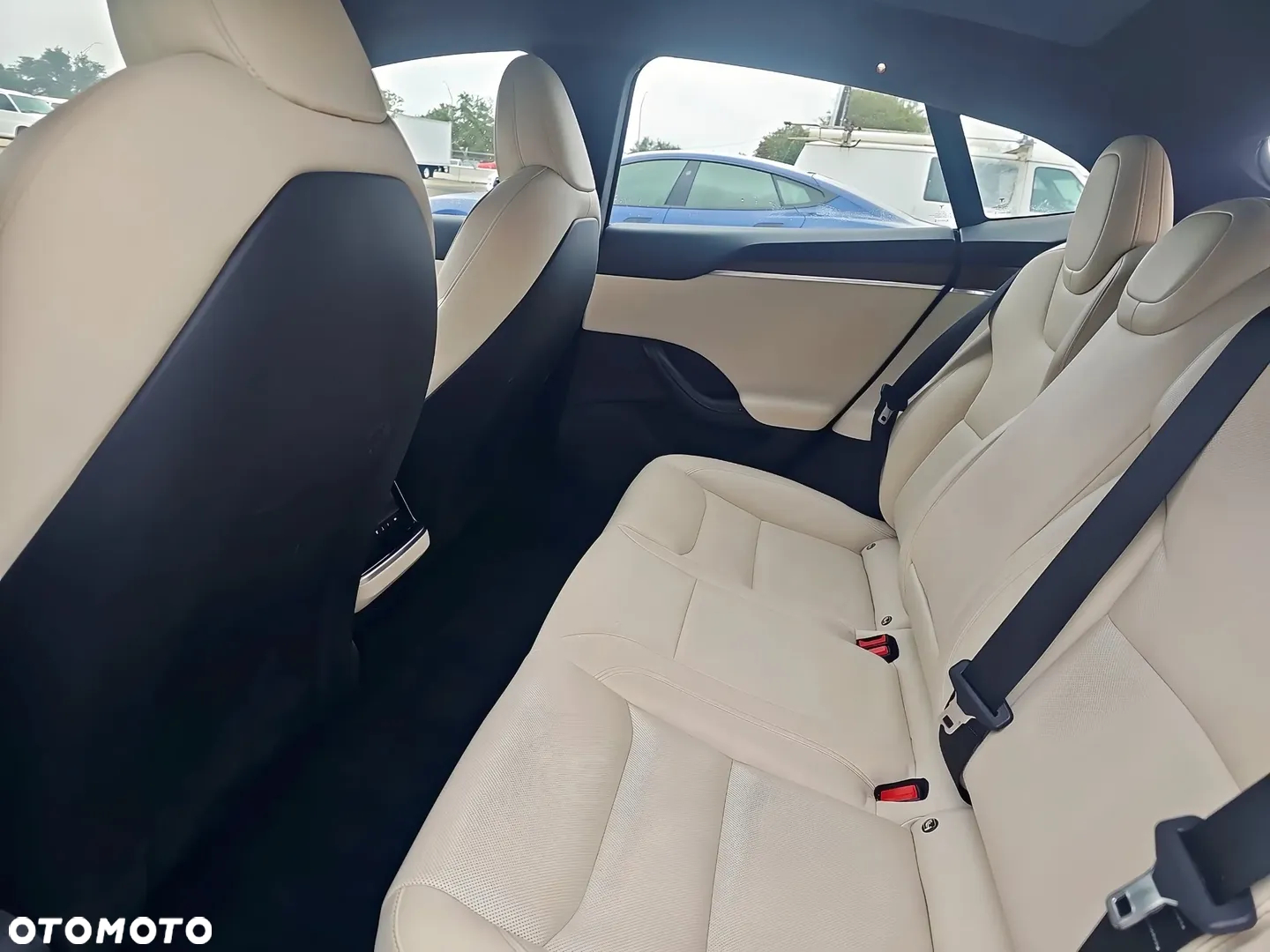 Tesla Model S Performance - 8