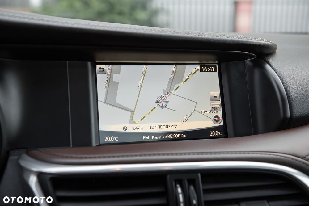 Infiniti QX30 2.2d DCT AWD Luxe Tech - 24
