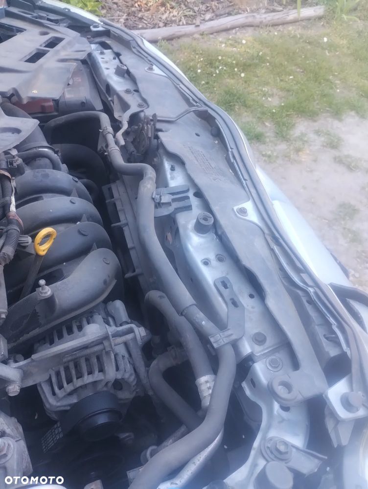 Toyota Auris 1.6 VVT-i Sol - 9