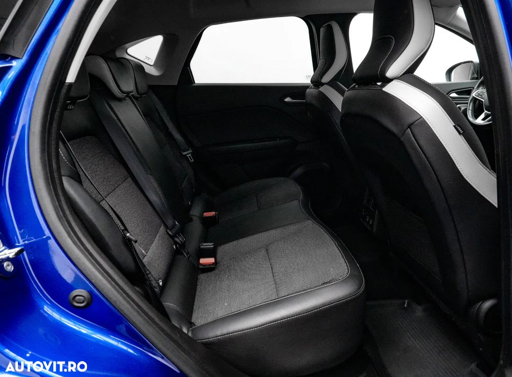 Renault Captur PHEV 160 Engineered - 17