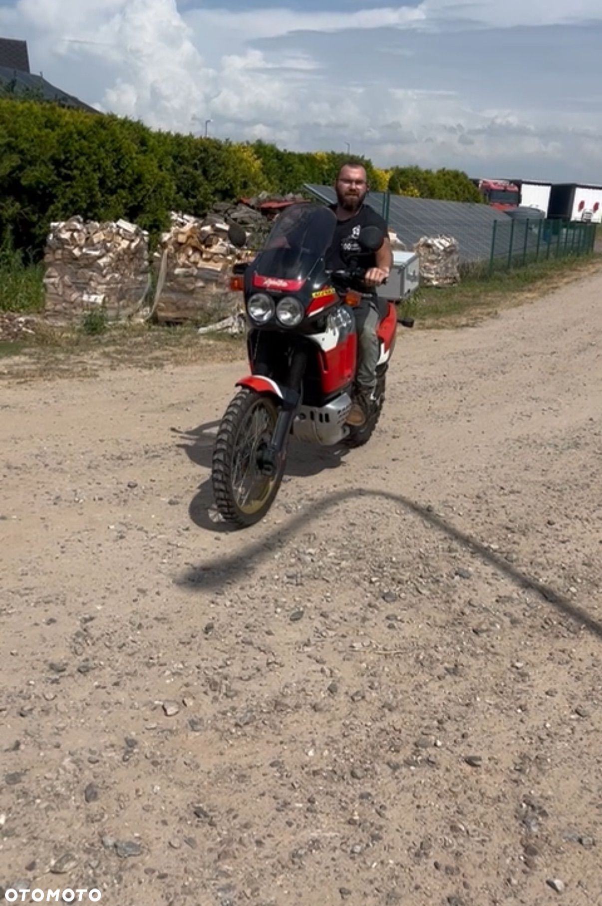 Honda XRV