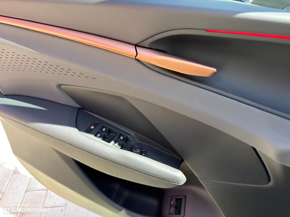 Cupra Terramar 1.5 e-Hybrid DSG Tribe Edition - 53