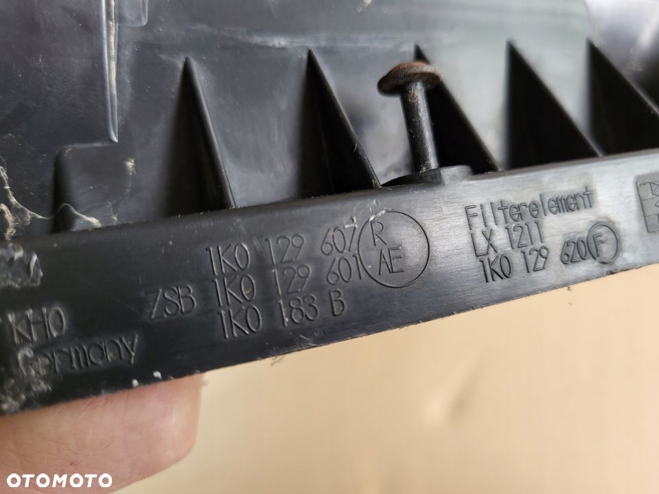 OBUDOWA FILTRA POWIETRZA VW GOLF V 1K0129607R - 4