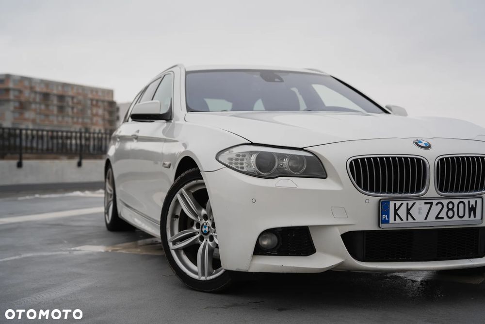 BMW Seria 5 520d xDrive - 3