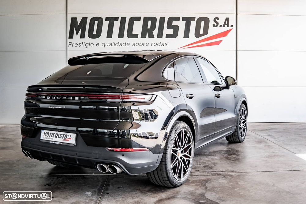 Porsche Cayenne Coupé S E-Hybrid - 8