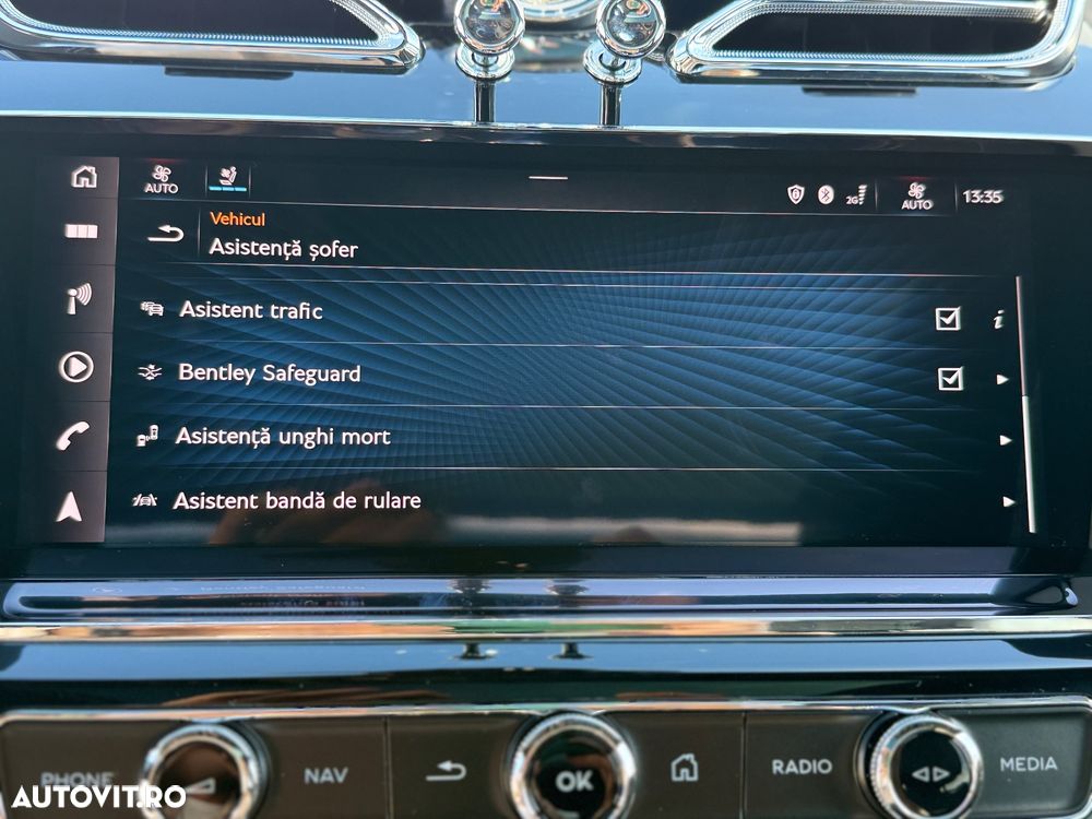 Bentley Bentayga Azure - 20