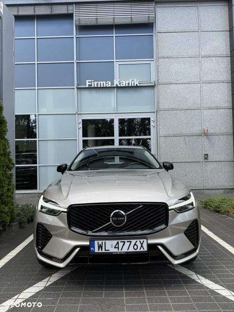 Volvo XC 60 B5 B AWD Plus Dark - 5