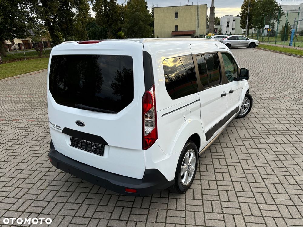 Ford Tourneo Connect Grand - 36
