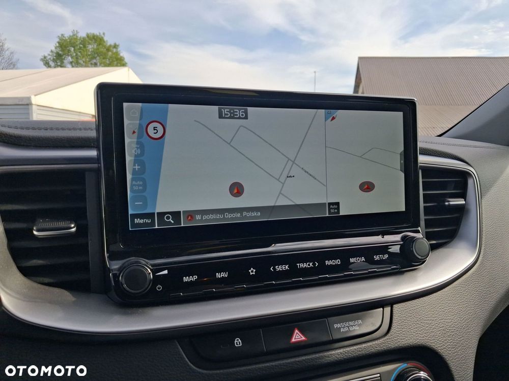 Kia XCeed - 16