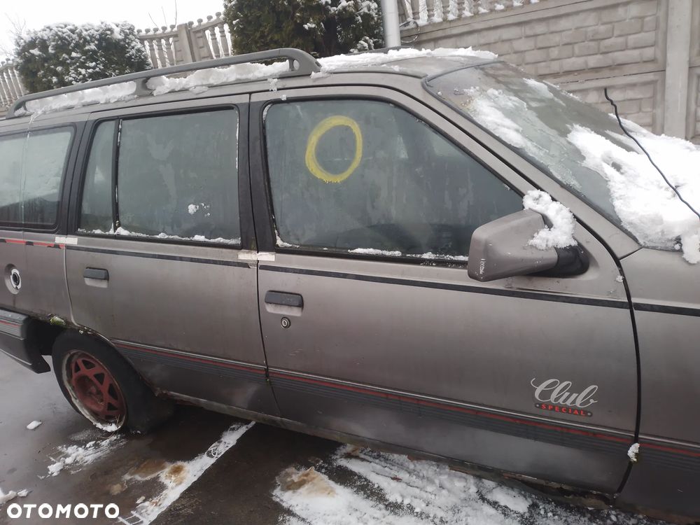 OPEL KADETT E LIFT 89-91    OSŁONA PRZECIWSŁONECZNA PRAWA LEWA - 11