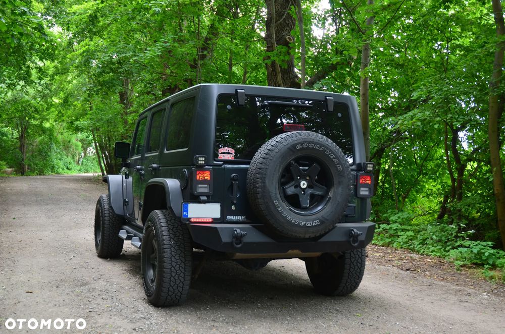 Jeep Wrangler - 3