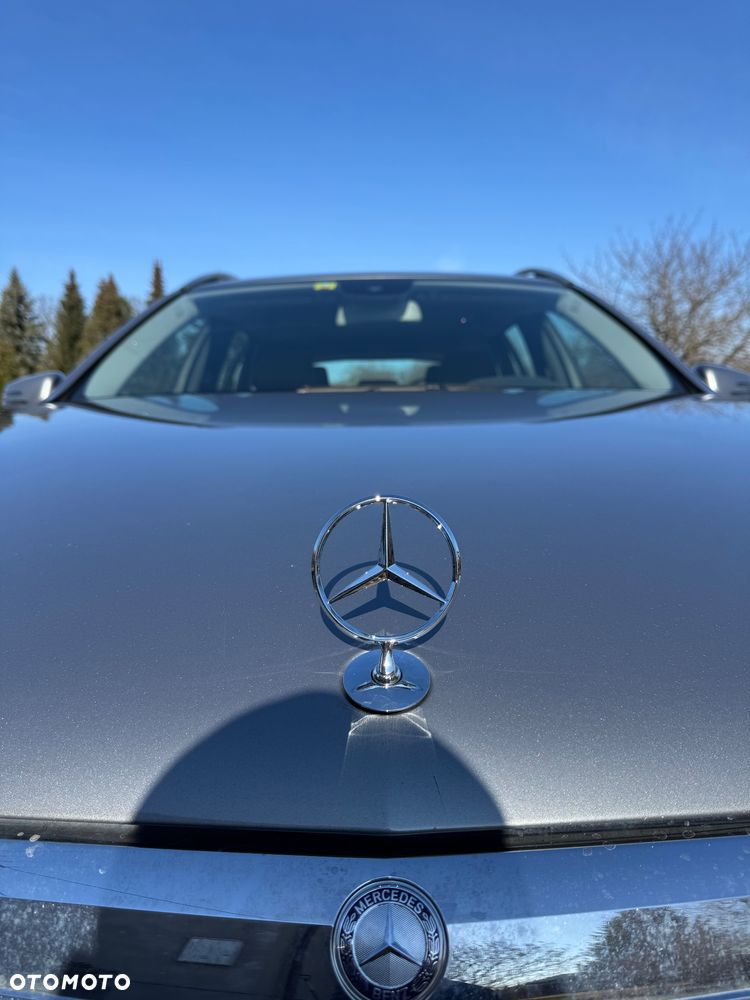 Mercedes-Benz Klasa E 250 CDI DPF 4Matic BlueEFFICIENCY 7G-TRONIC - 11