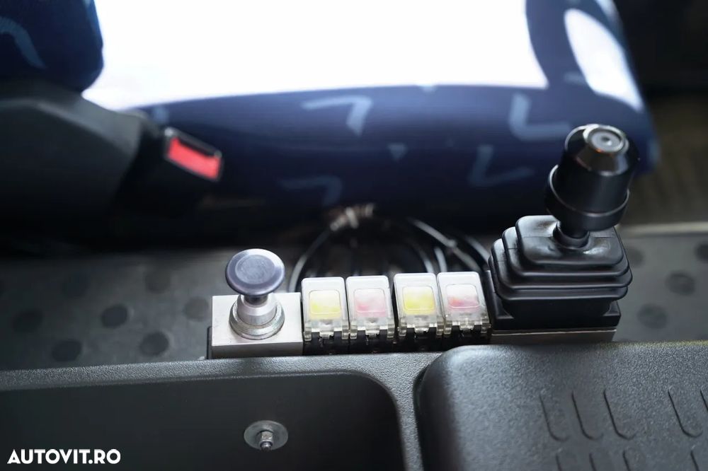Iveco TRAKKER 450 / 6X4 / BASCULATOR / HIDROCLAPA / HIDROCLAPA / BORDMATIC / CAMION FRONTAL / EURO 5 / - 30