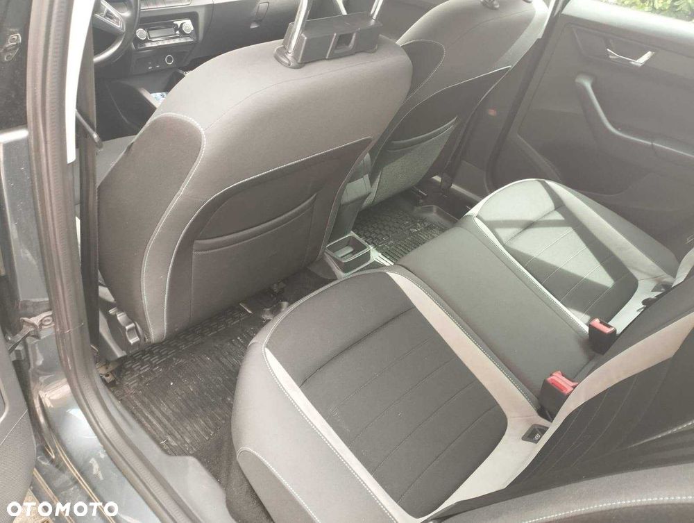 Skoda Fabia - 6
