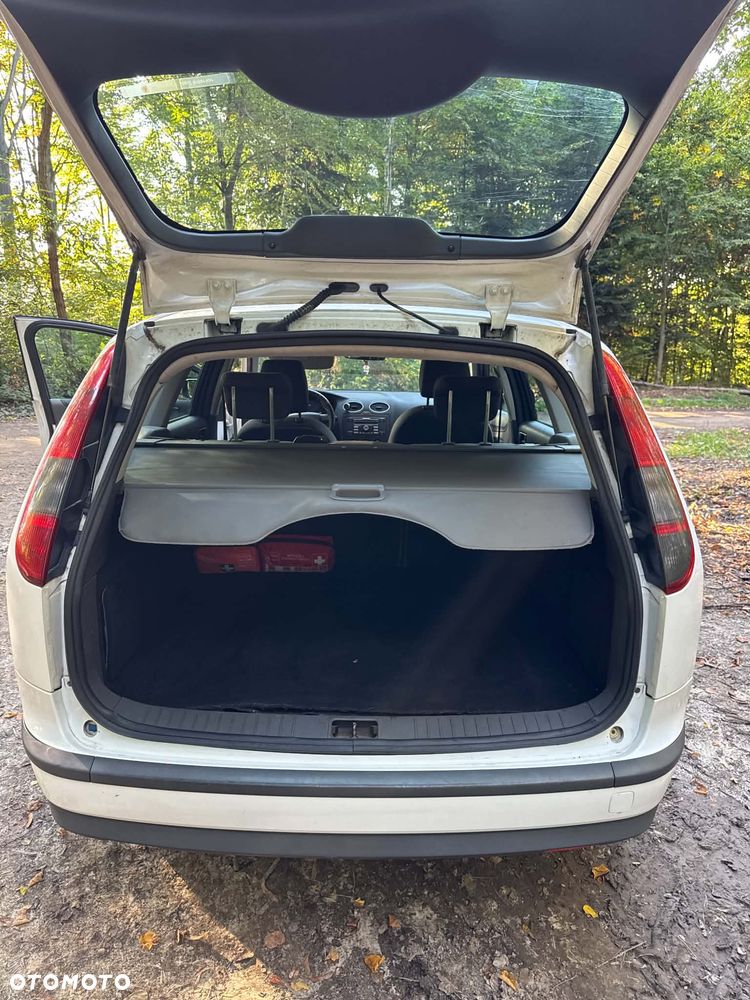 Ford Focus - 19
