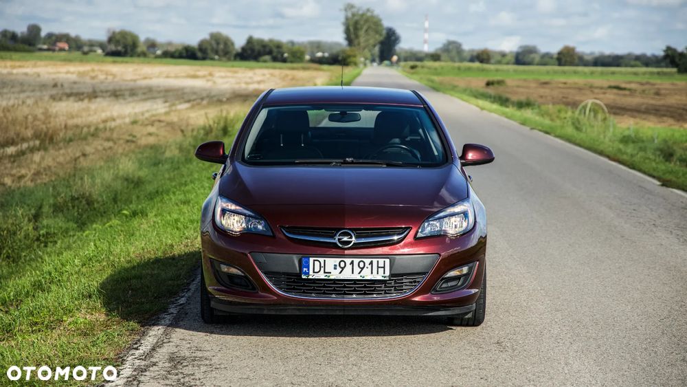 Opel Astra 1.6 Business EU6 - 6