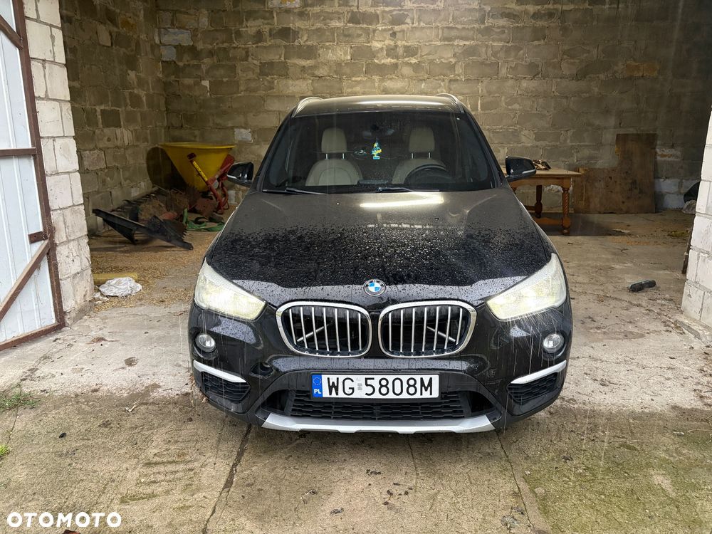 BMW X1 xDrive20i - 1