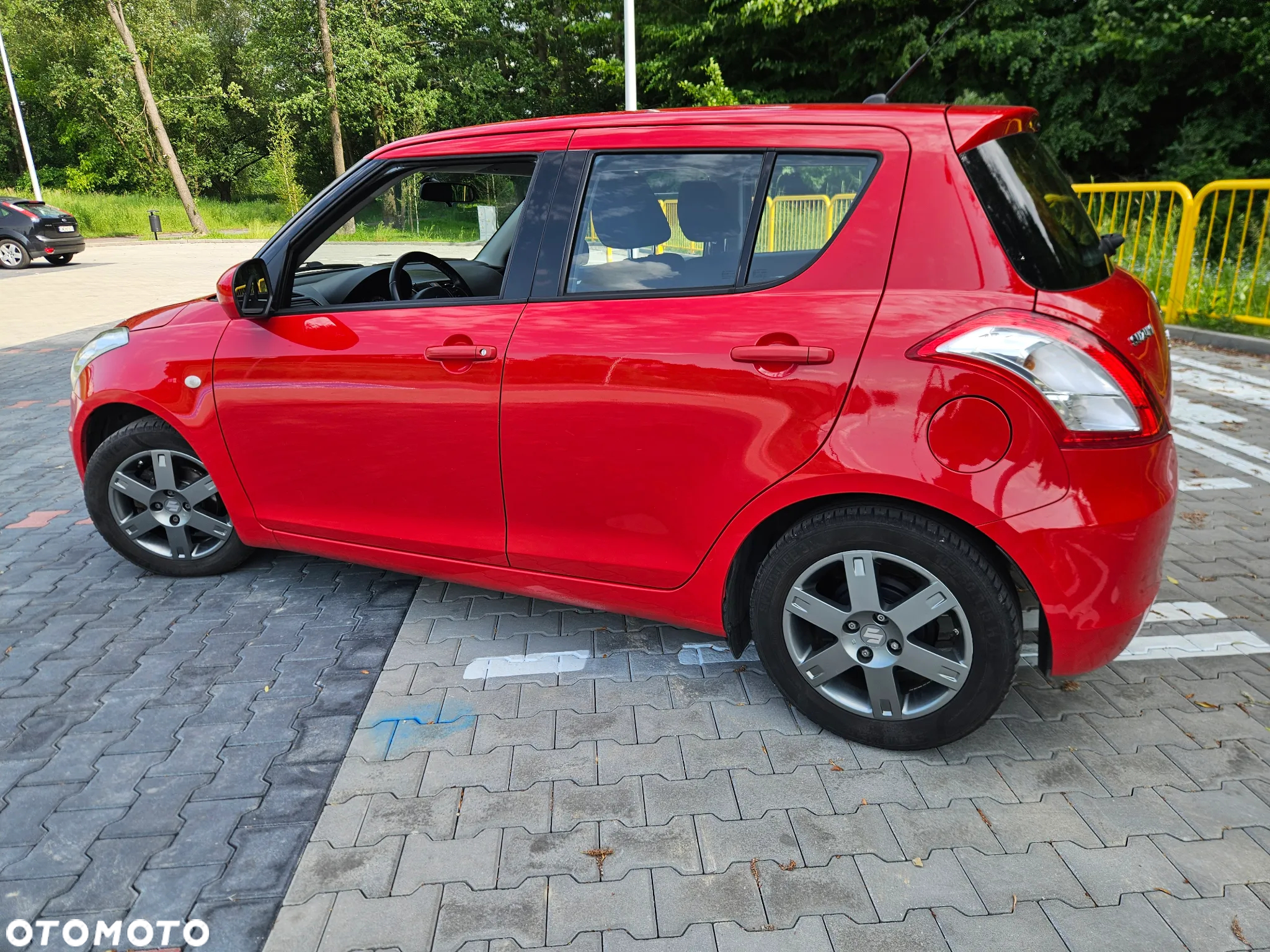 Suzuki Swift 1.2 Comfort Plus - 8