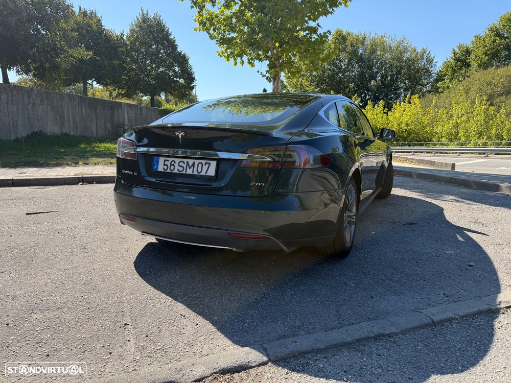 Tesla Model S 85 Perfomance - 1