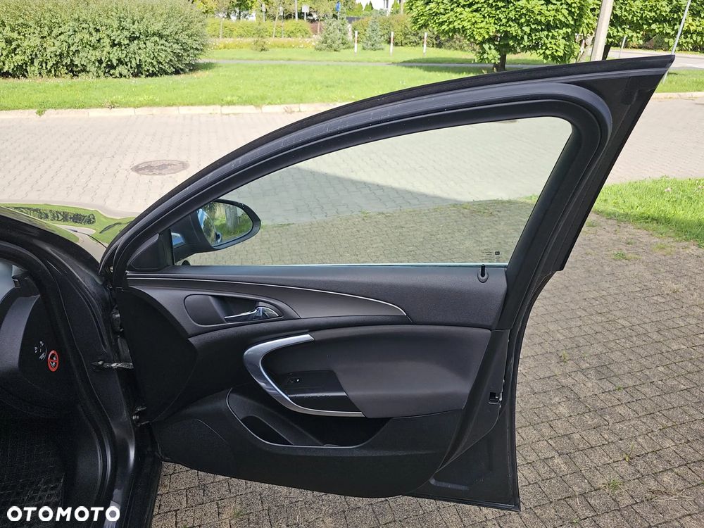 Opel Insignia 2.0 CDTI Design Edition - 23