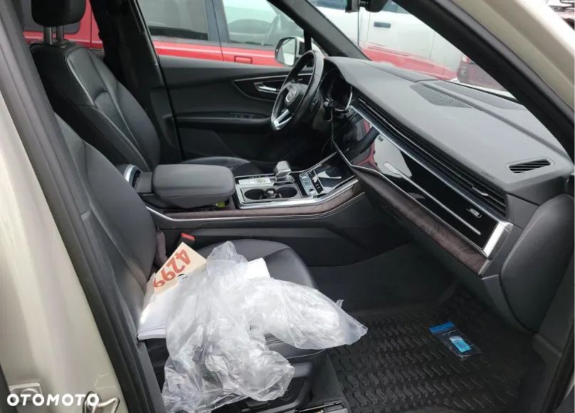 Audi Q7 3.0 TFSI Quattro Tiptronic - 9