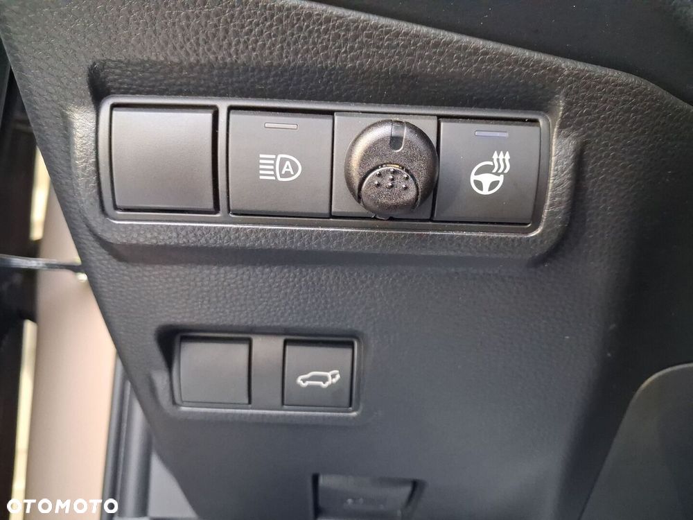 Toyota Corolla Cross - 28