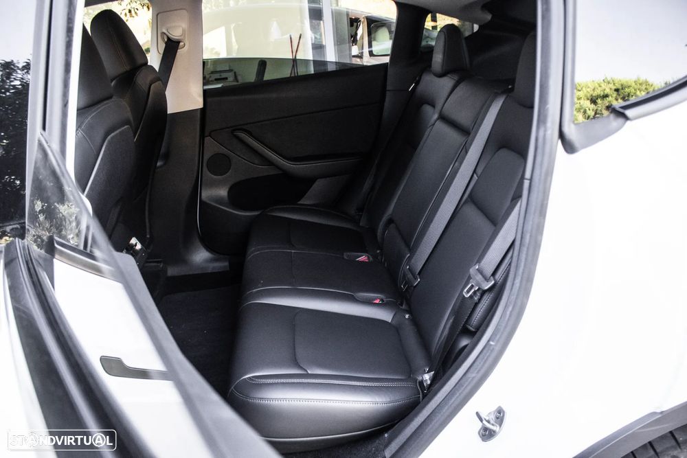 Tesla Model Y Tração Traseira - 23