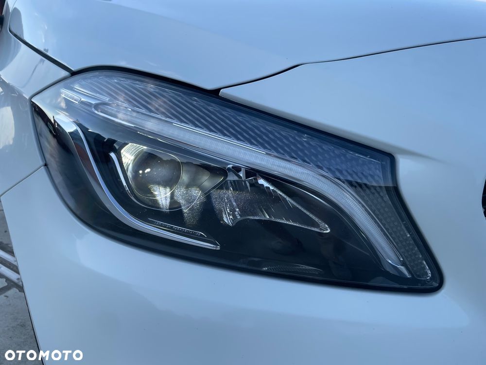 Mercedes-Benz Klasa A 180 AMG Line - 7