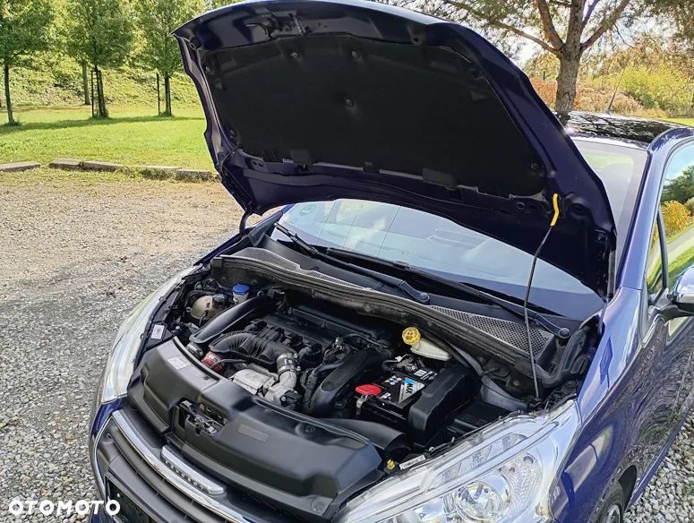 Peugeot 208 155 THP Allure - 33
