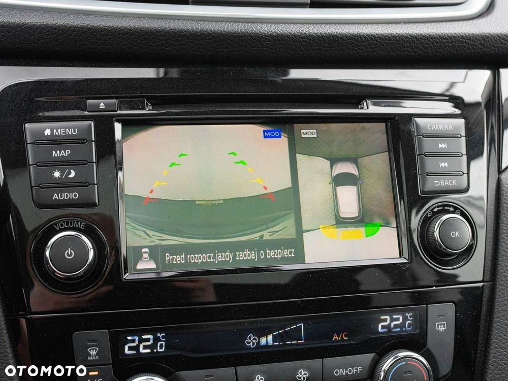 Nissan Qashqai 1.3 DIG-T N-Connecta DCT - 25