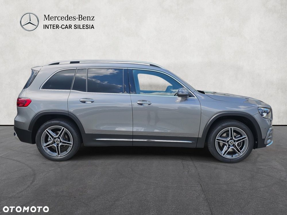 Mercedes-Benz GLB - 4