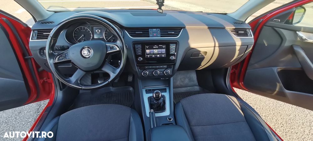 Skoda Octavia 2014 photo 4