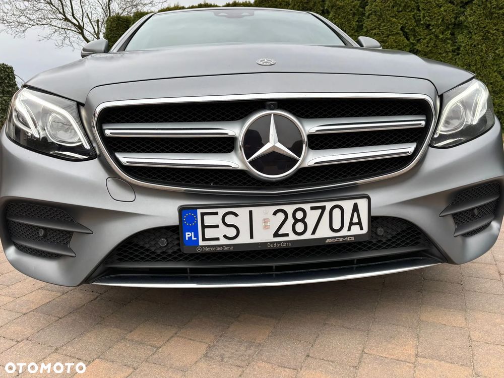 Mercedes-Benz Klasa E 220 d 4-Matic 9G-TRONIC - 3
