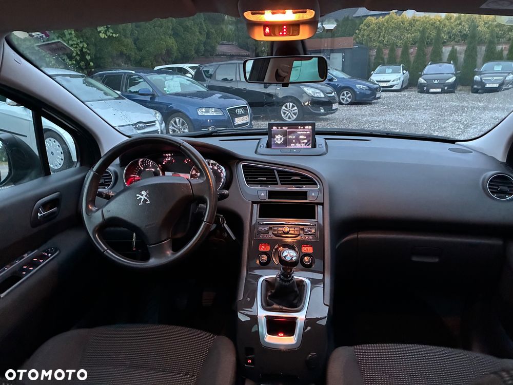 Peugeot 5008 HDI FAP 150 Active - 12