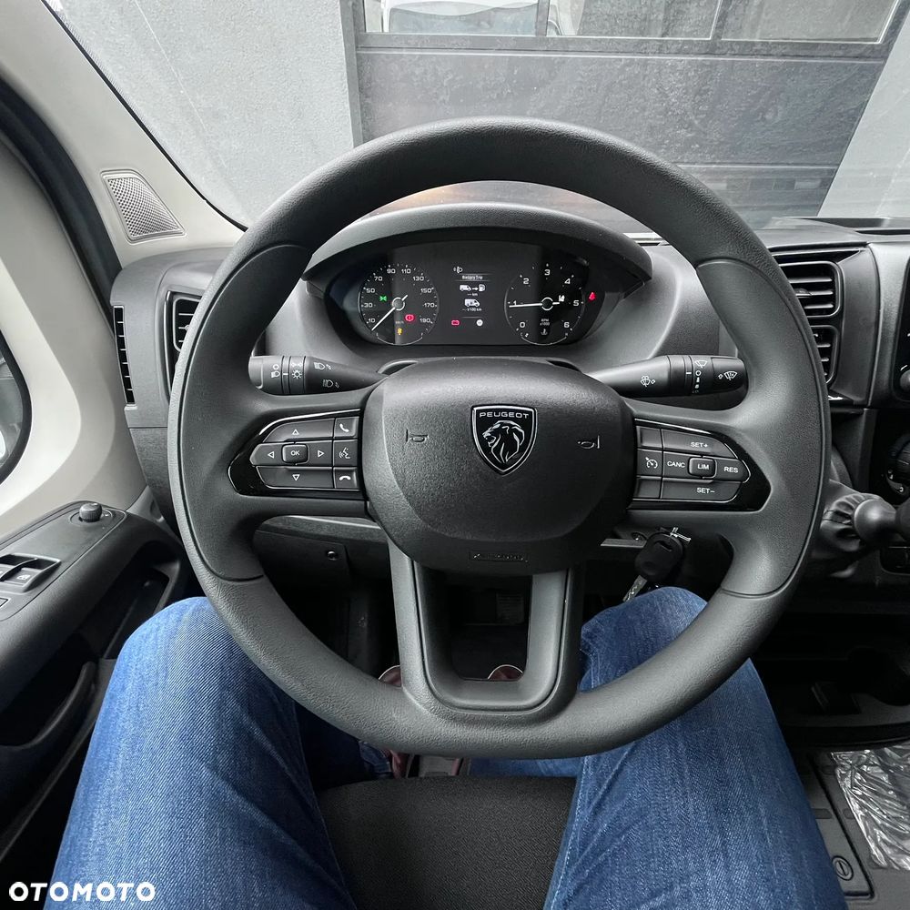 Peugeot Bexer DOKA | 7 MIEJSC | PODWÓJNA KABINA L4 + SKRZYNIA FABRYCZNA | HAK - 13