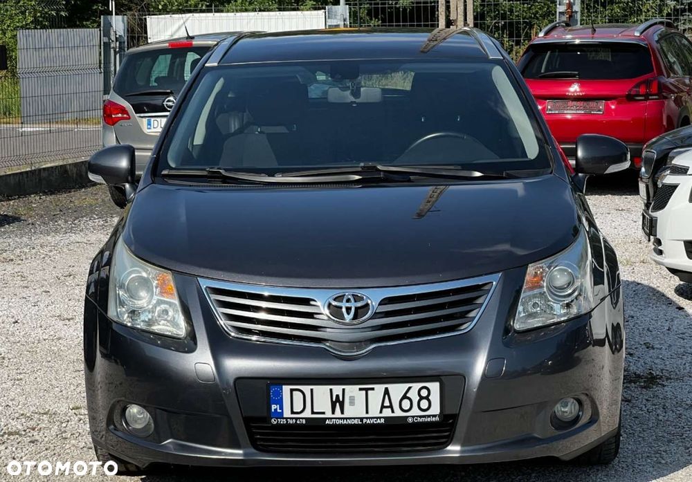 Toyota Avensis 1.8 Sol - 4