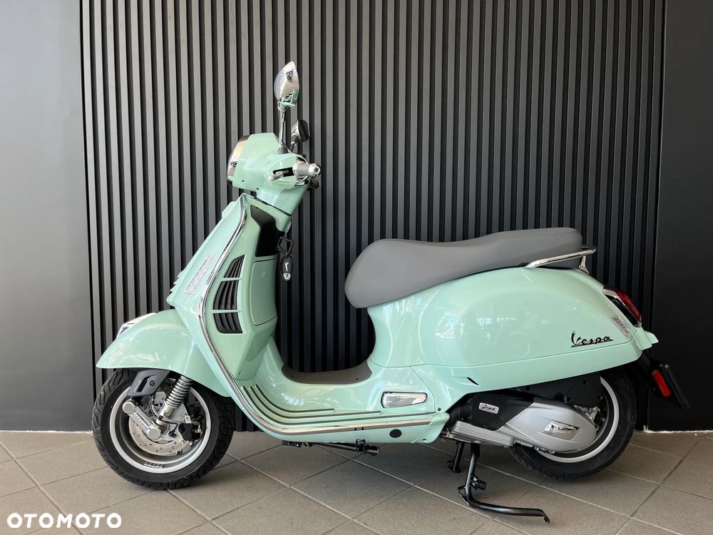 Vespa GTS - 8