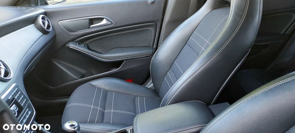 Mercedes-Benz CLA - 35