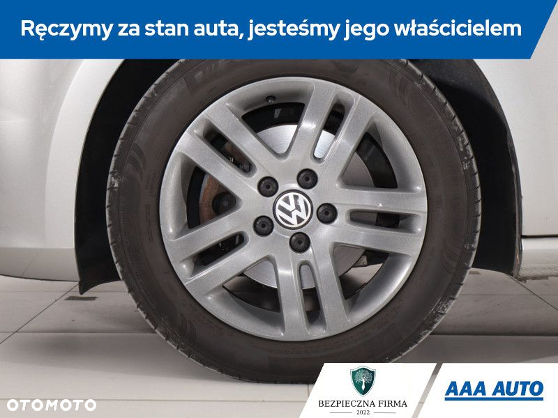 Volkswagen Golf - 16