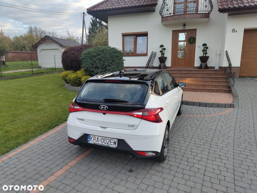 Hyundai i20 1.0 T-GDI 48V-Hybrid DCT Trend - 12