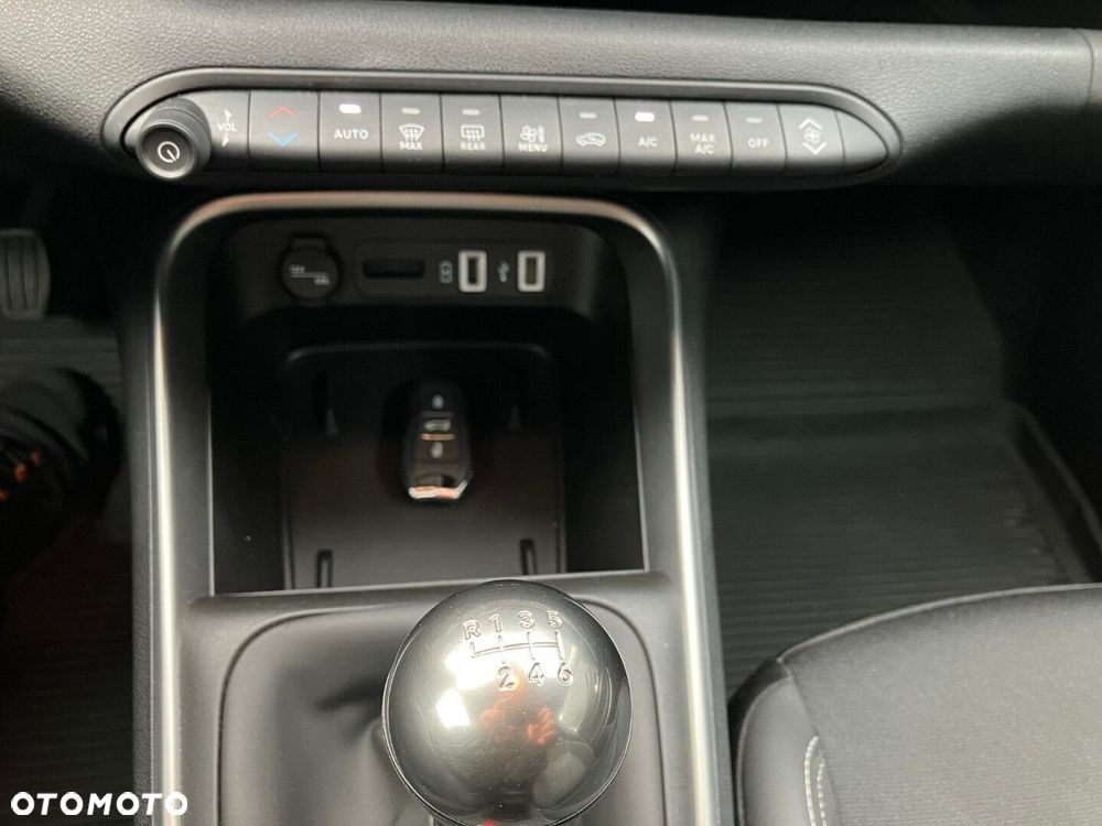 Jeep Avenger 1.2 GSE T3 Altitude FWD - 17